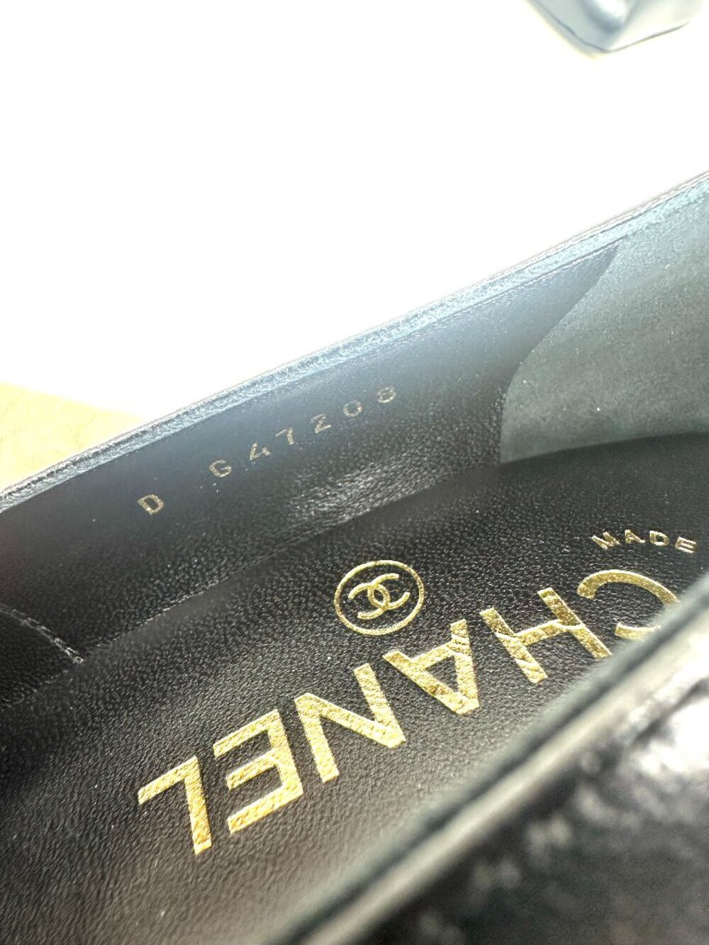 CHANEL 26S Leather Square Toe Turnlock CC Block Heels Pumps Shoes Black Ivory - Picture 10 of 16